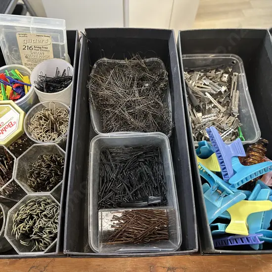 Assorted Hairdressing Bobbie Pins, Sectioning Clips, Gliders Etc